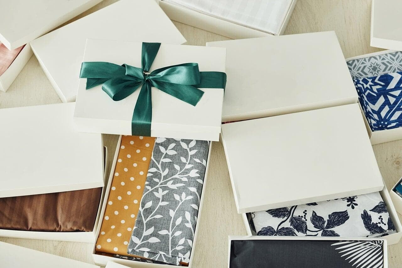 Tailored Luxury Packaging: Enhancing Product Deliveries